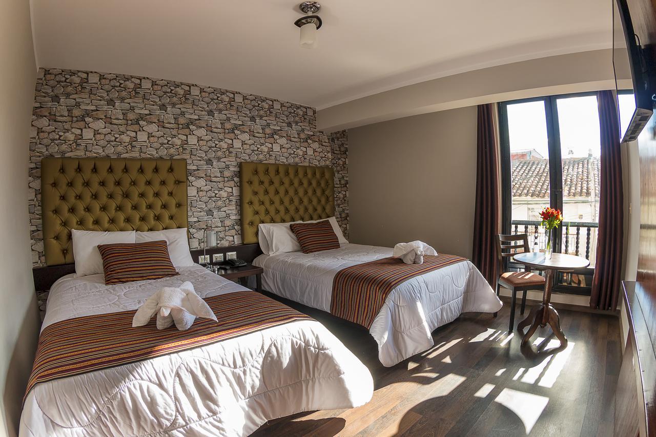 Hotel Ureta 3*