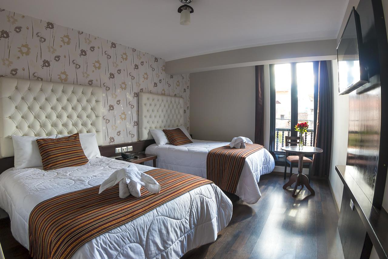 Ureta Hotel 3*