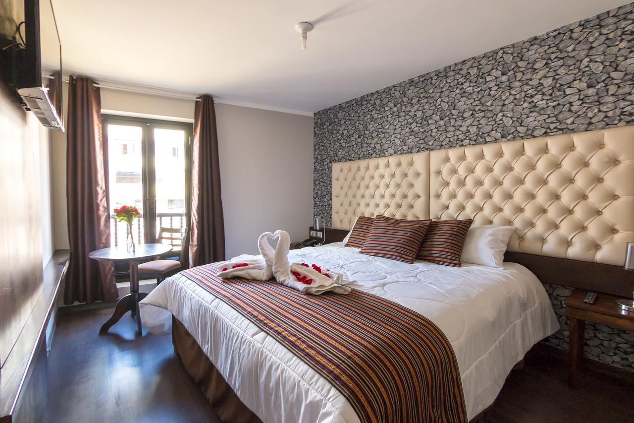 Ureta Hotel