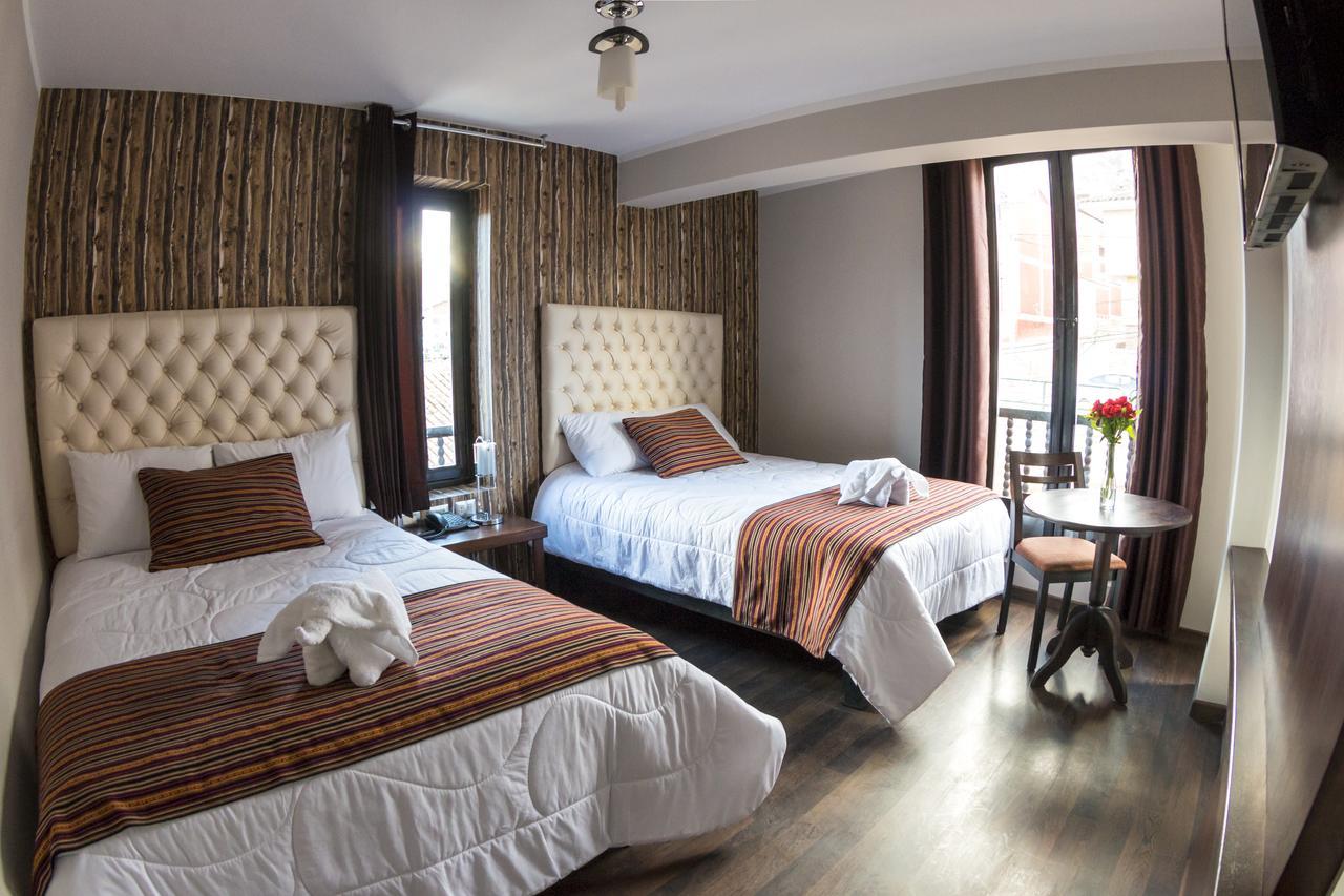 Hotel Ureta 3*